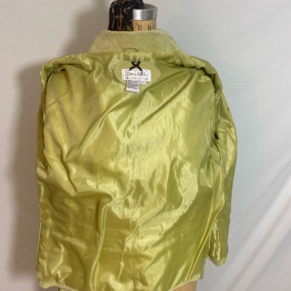 Light green 100% Leather/suede Long Sleeve Jacket. Size L. - Picture 12 of 15
